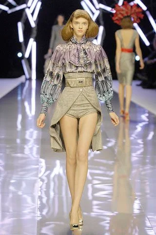 Look 7